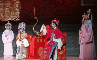 黄梅戏女驸马完整版视频，黄梅戏女驸马完整版